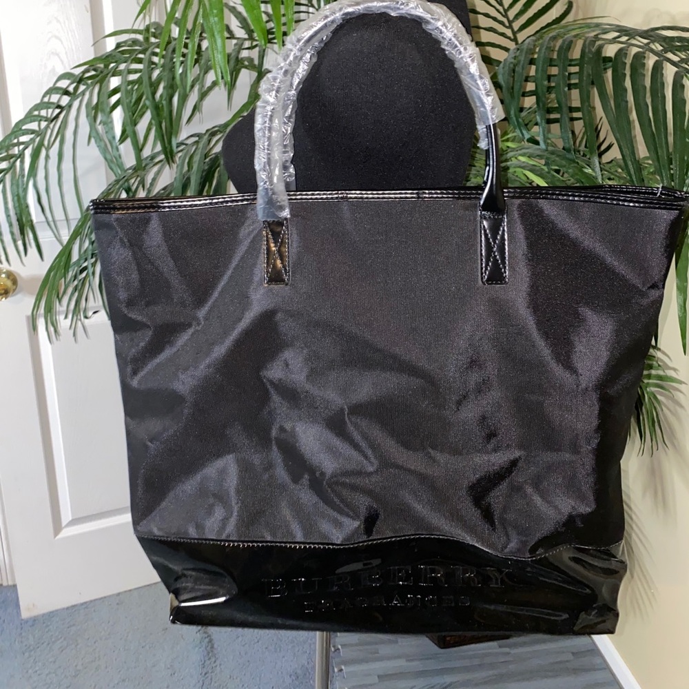 Burberry Tote